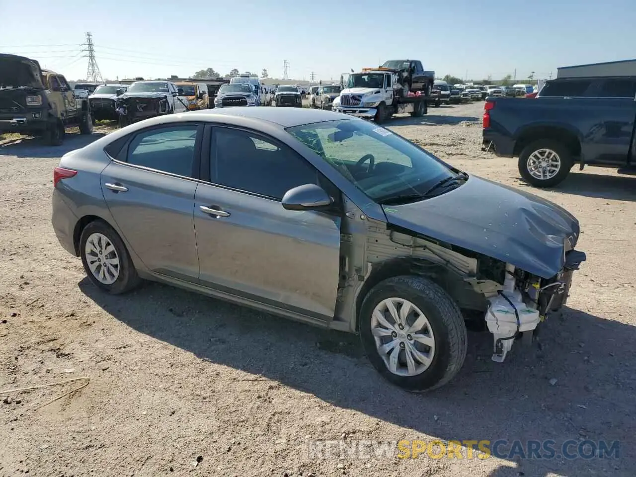 4 fotografías del automóvil dañado 3KPC24A64NE179742 HYUNDAI ACCENT 2022