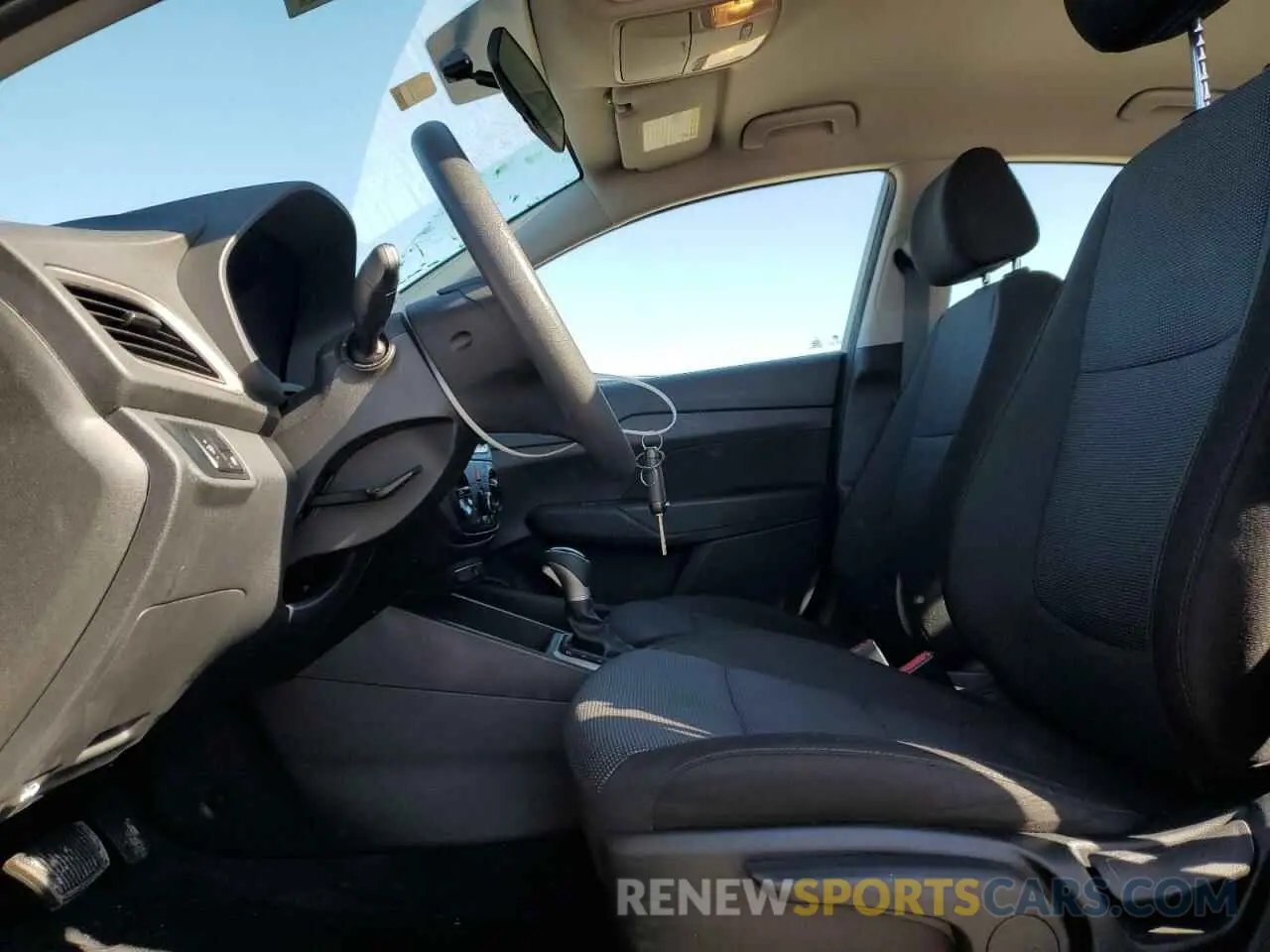 7 fotografías del automóvil dañado 3KPC24A64NE179742 HYUNDAI ACCENT 2022