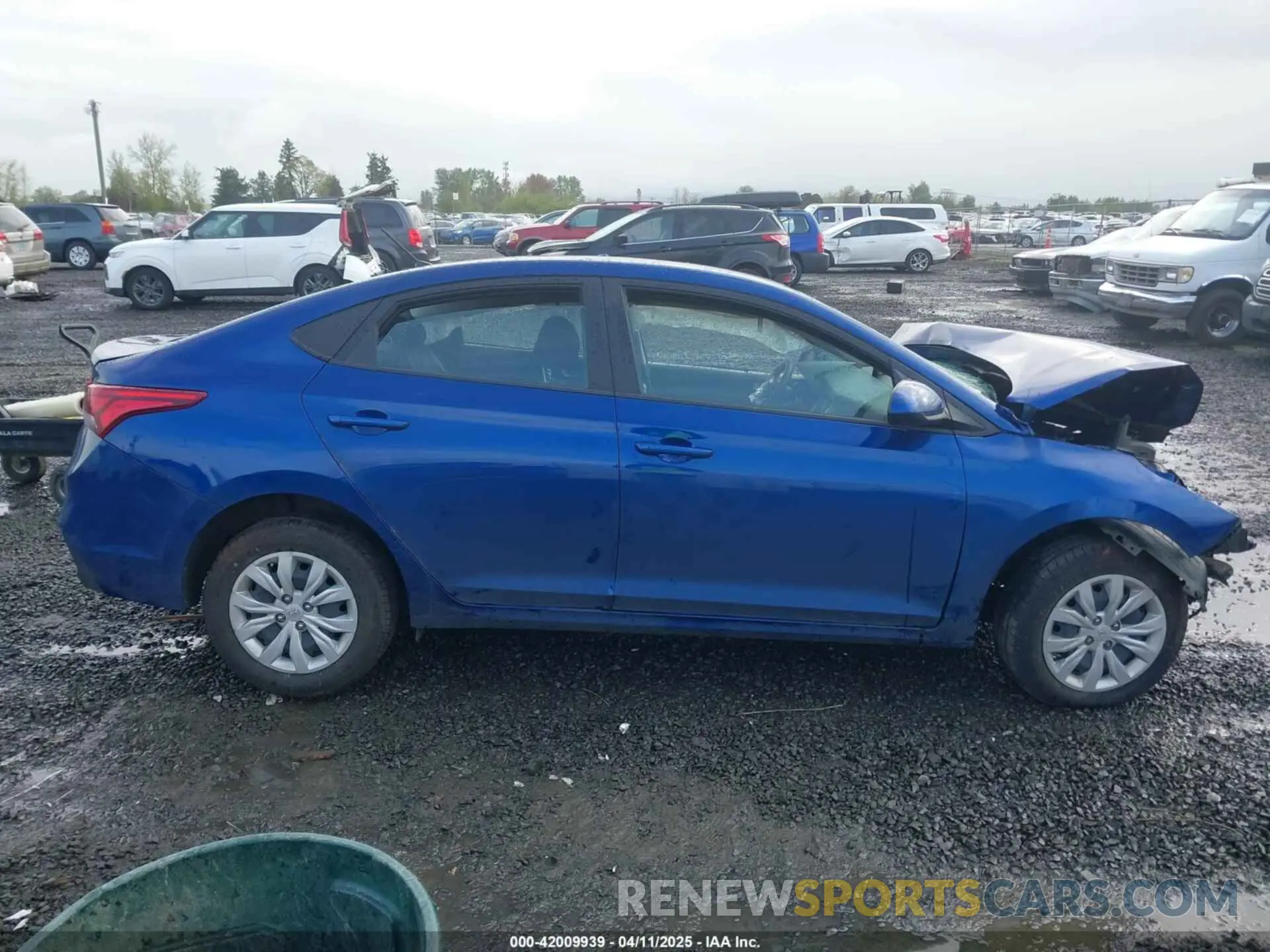 13 fotografías del automóvil dañado 3KPC24A64NE184942 HYUNDAI ACCENT 2022