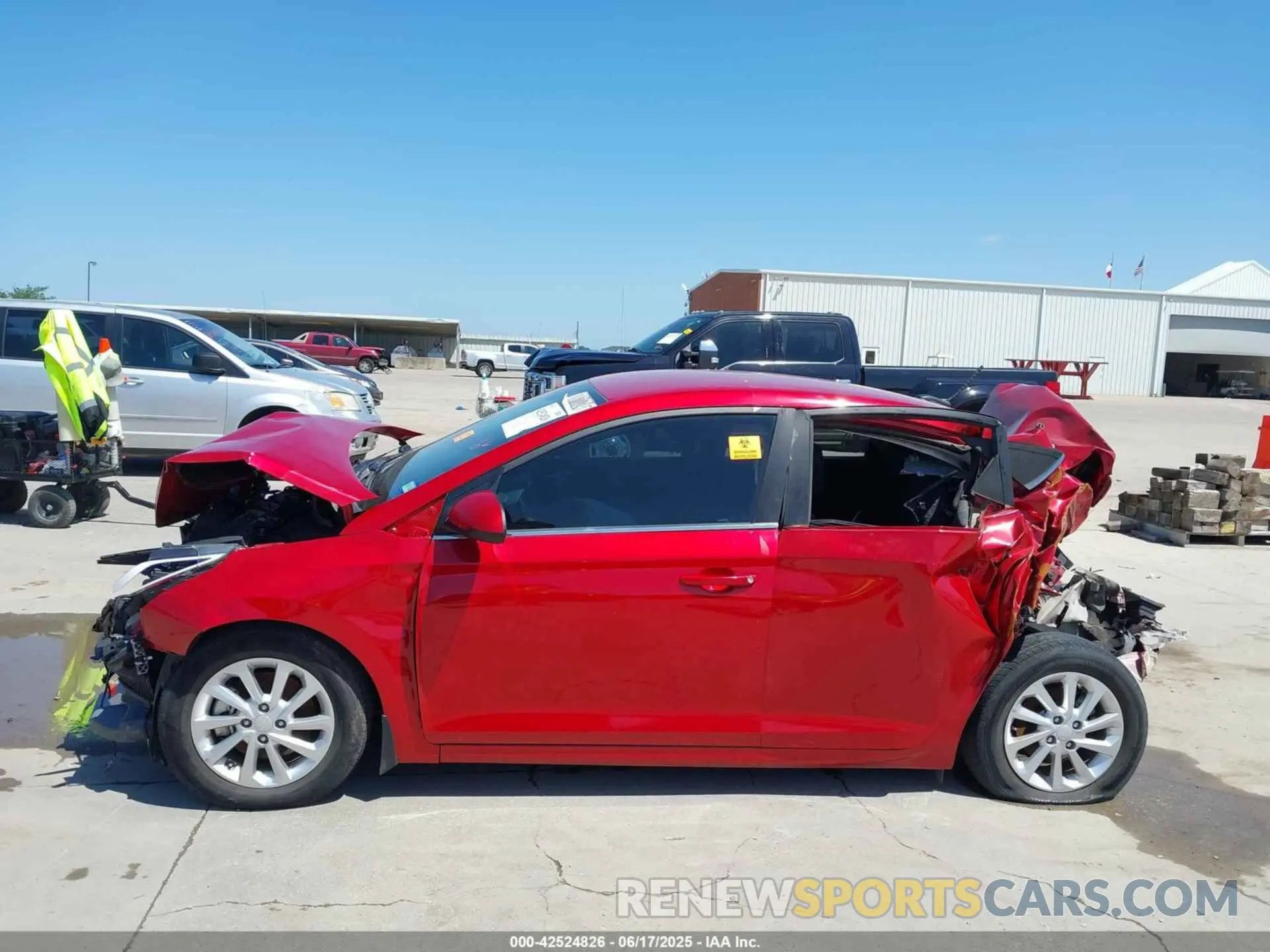 14 fotografías del automóvil dañado 3KPC24A65NE158043 HYUNDAI ACCENT 2022