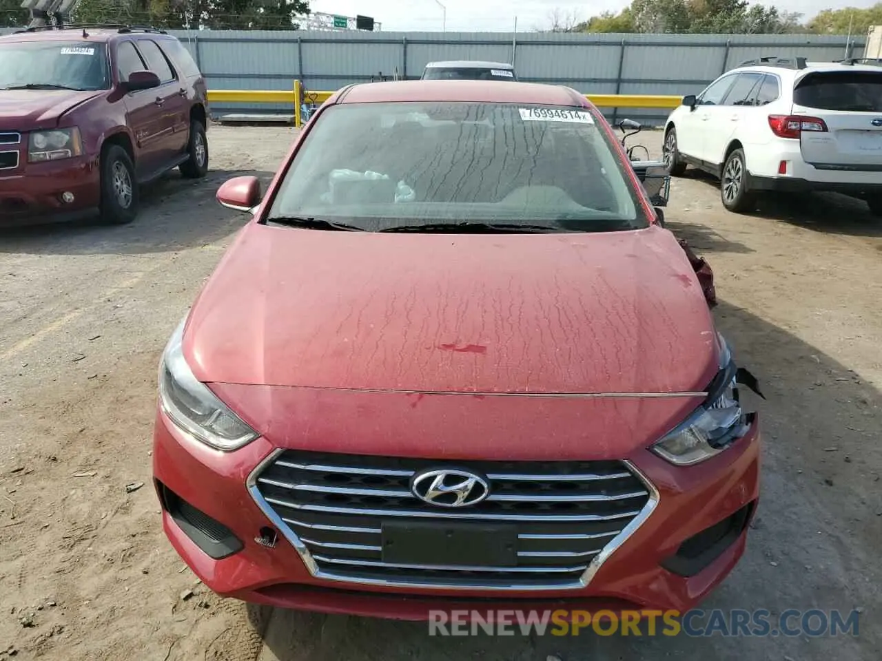 5 fotografías del automóvil dañado 3KPC24A65NE159144 HYUNDAI ACCENT 2022