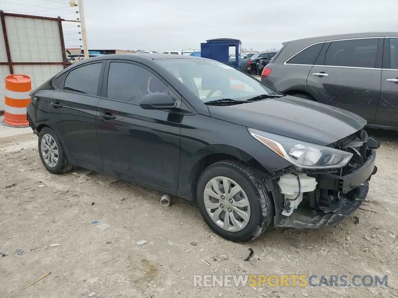 4 fotografías del automóvil dañado 3KPC24A65NE169219 HYUNDAI ACCENT 2022