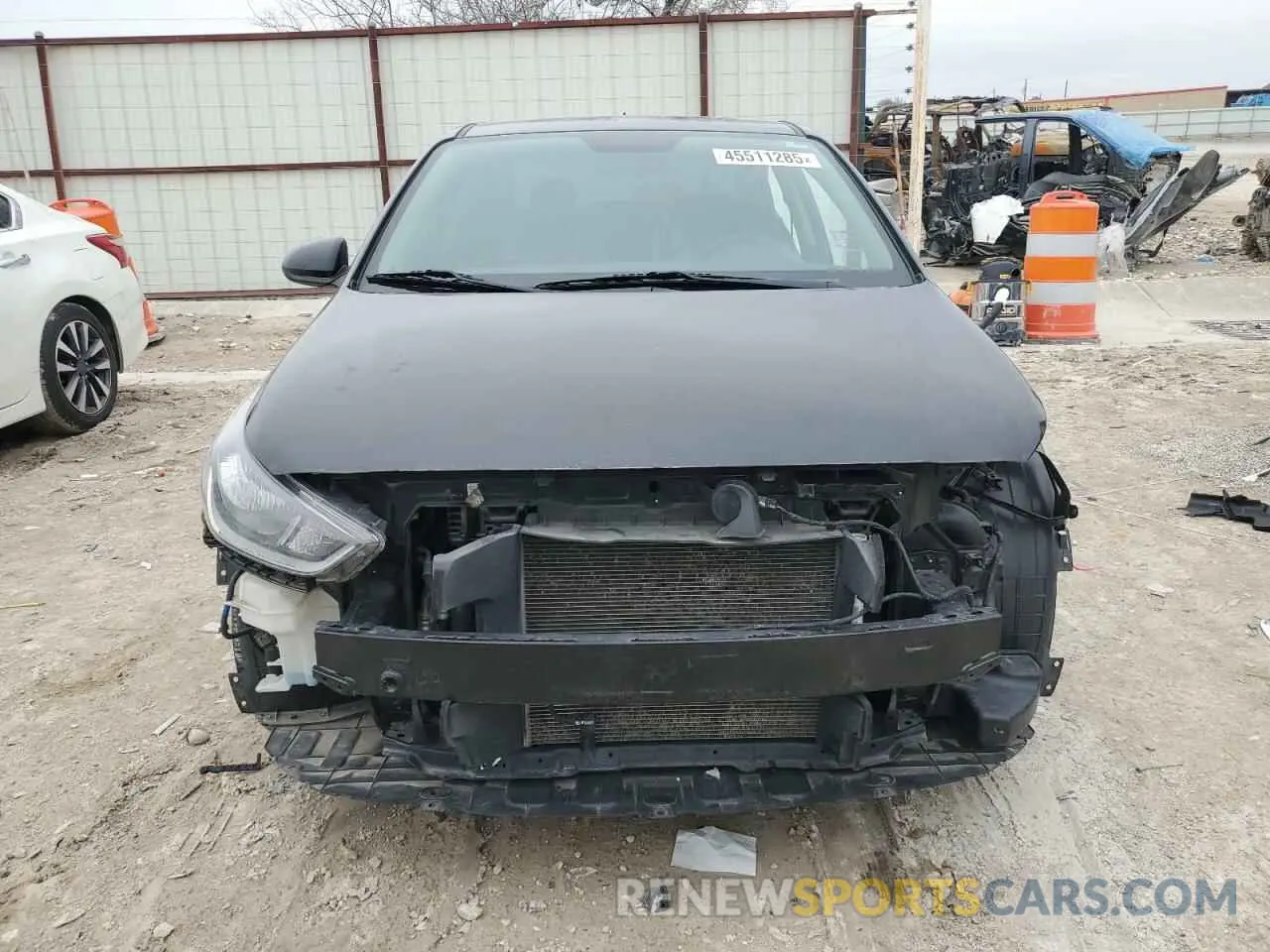 5 fotografías del automóvil dañado 3KPC24A65NE169219 HYUNDAI ACCENT 2022