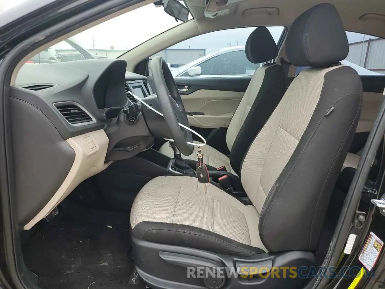 7 fotografías del automóvil dañado 3KPC24A65NE169219 HYUNDAI ACCENT 2022