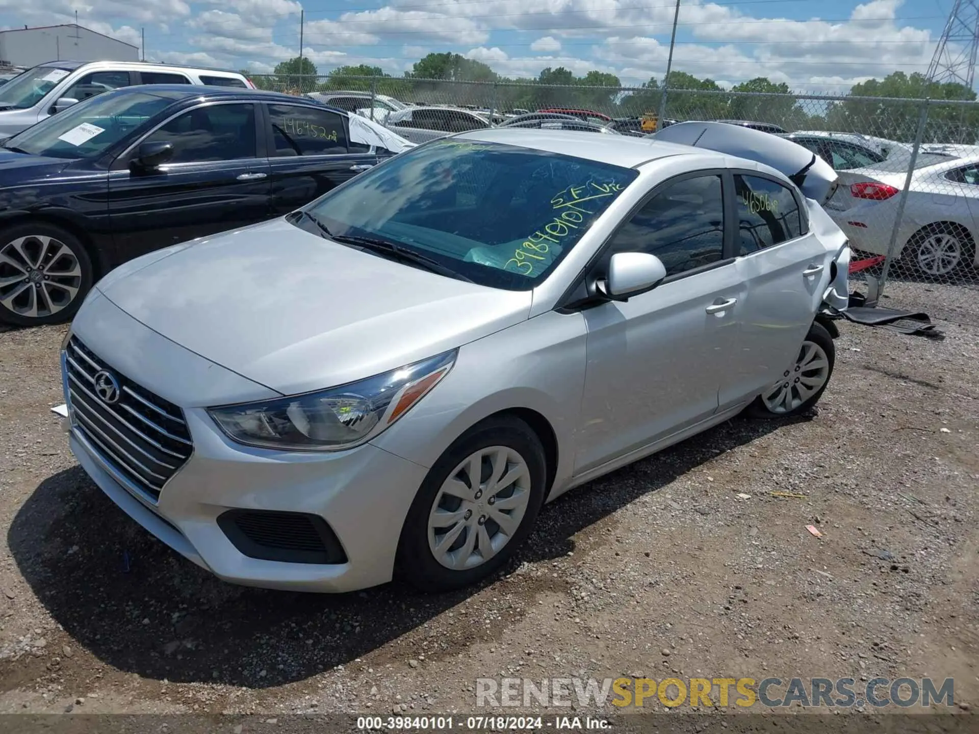 2 fotografías del automóvil dañado 3KPC24A65NE174288 HYUNDAI ACCENT 2022