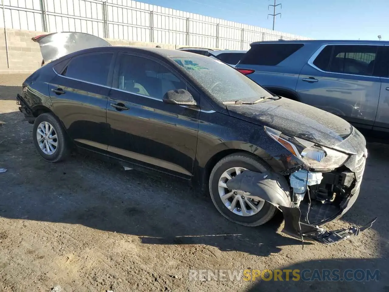 4 fotografías del automóvil dañado 3KPC24A65NE177532 HYUNDAI ACCENT 2022