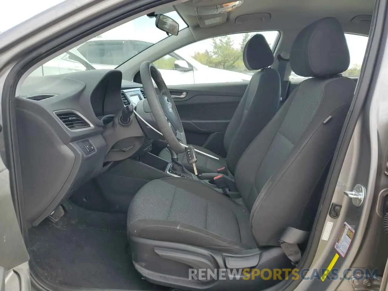 7 fotografías del automóvil dañado 3KPC24A66NE166541 HYUNDAI ACCENT 2022