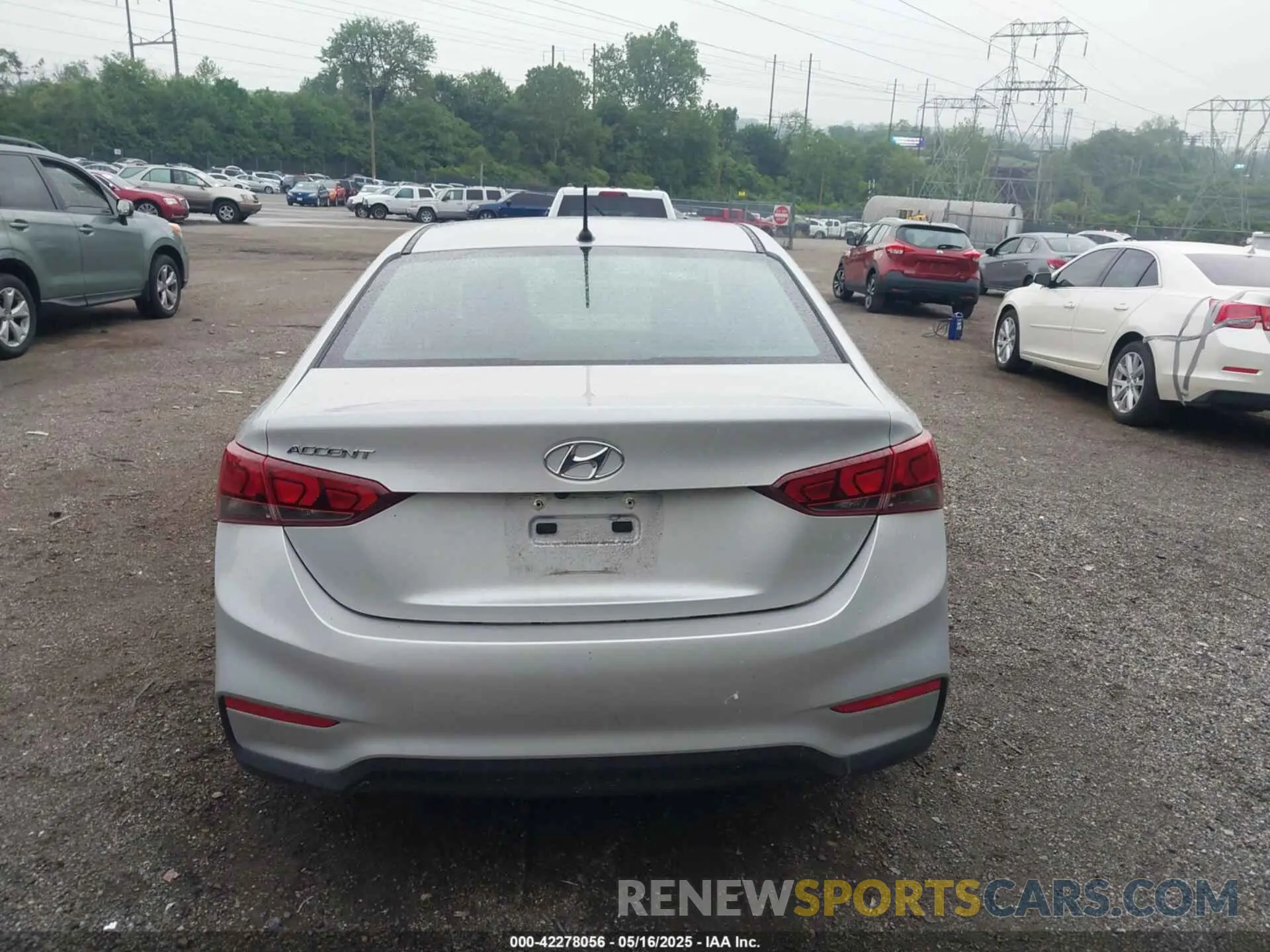 16 fotografías del automóvil dañado 3KPC24A67NE179167 HYUNDAI ACCENT 2022