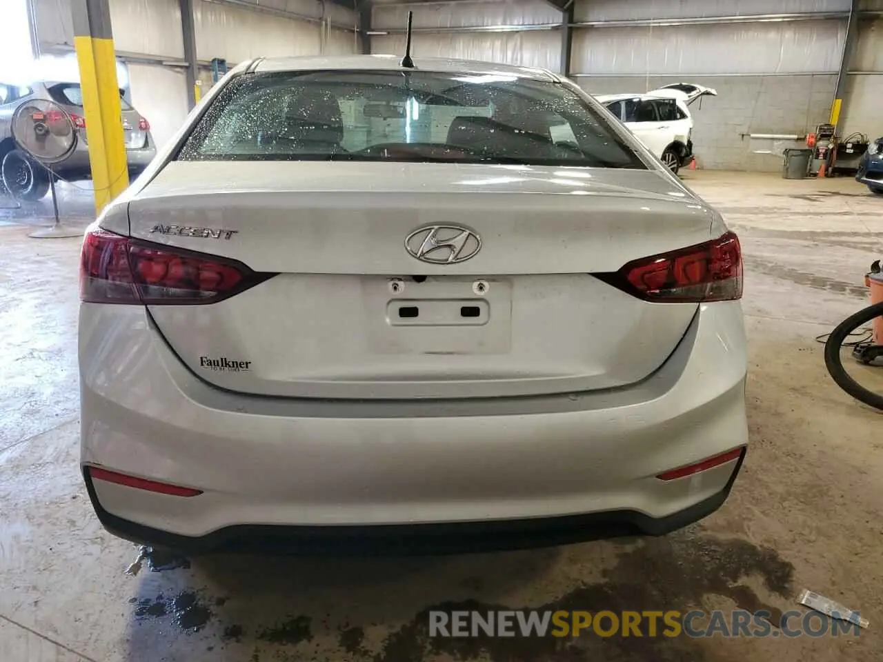6 fotografías del automóvil dañado 3KPC24A68NE158599 HYUNDAI ACCENT 2022