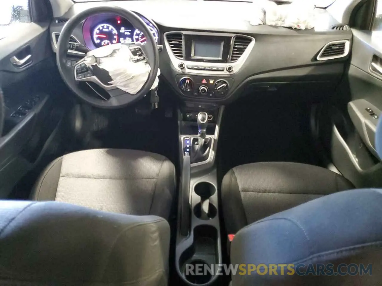 8 fotografías del automóvil dañado 3KPC24A68NE158599 HYUNDAI ACCENT 2022