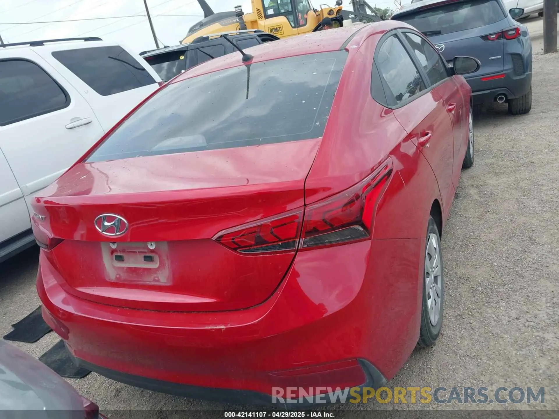 4 fotografías del automóvil dañado 3KPC24A69NE157588 HYUNDAI ACCENT 2022