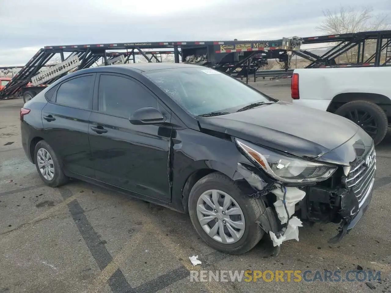 4 fotografías del automóvil dañado 3KPC24A69NE174133 HYUNDAI ACCENT 2022