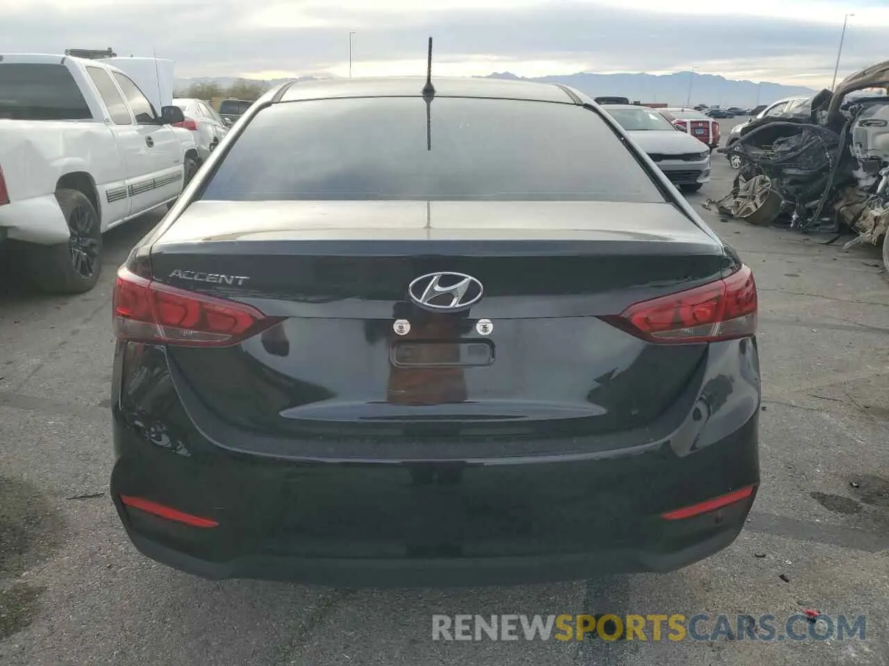 6 fotografías del automóvil dañado 3KPC24A69NE174133 HYUNDAI ACCENT 2022