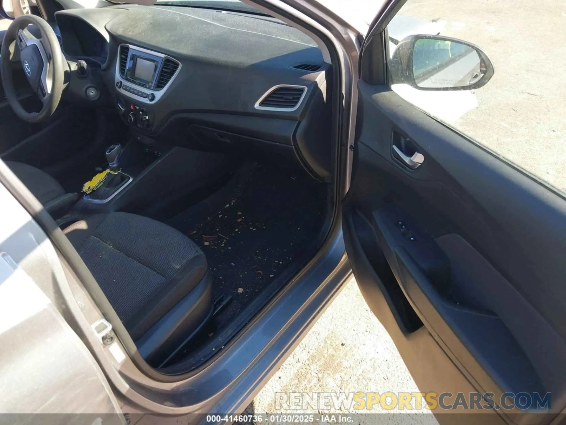 5 fotografías del automóvil dañado 3KPC24A69NE183673 HYUNDAI ACCENT 2022