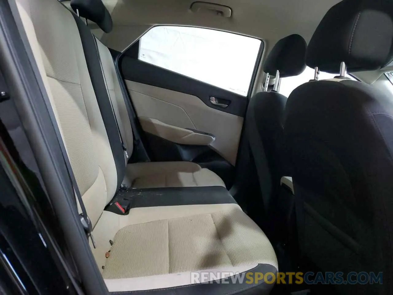 10 fotografías del automóvil dañado 3KPC24A6XNE153761 HYUNDAI ACCENT 2022
