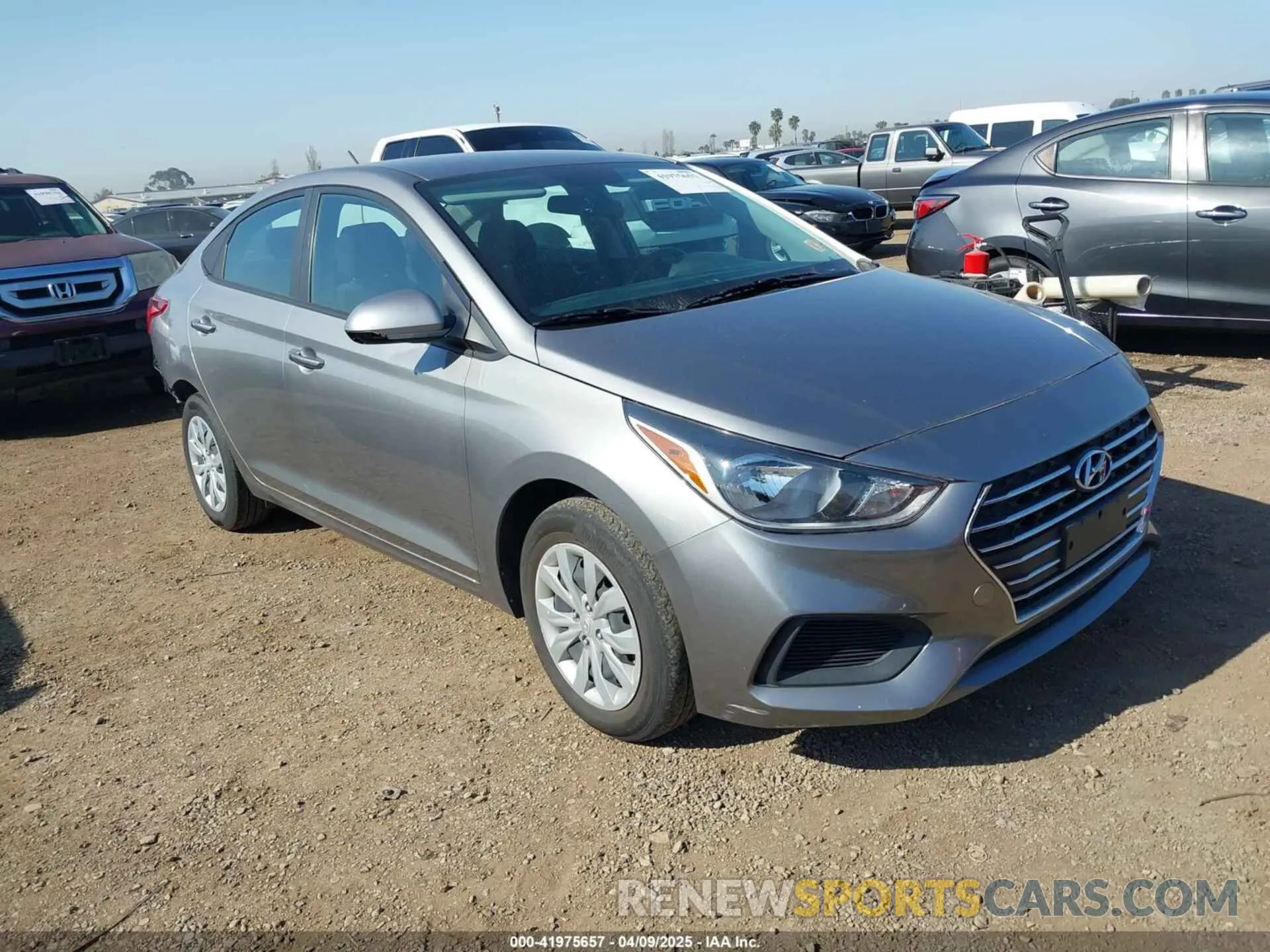 1 fotografías del automóvil dañado 3KPC24A6XNE164078 HYUNDAI ACCENT 2022