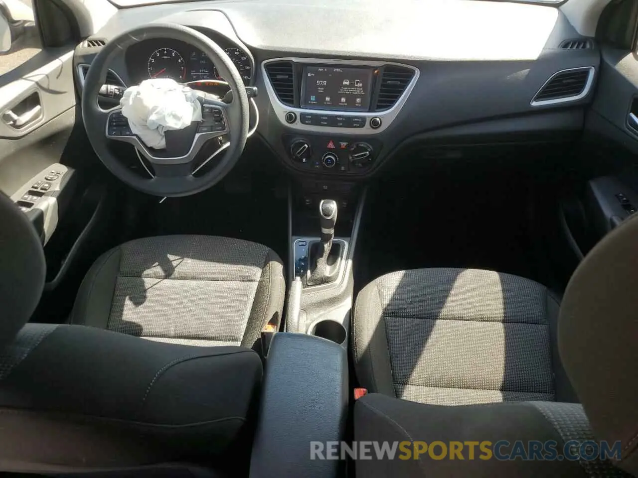 8 fotografías del automóvil dañado 3KPC24A6XNE173721 HYUNDAI ACCENT 2022