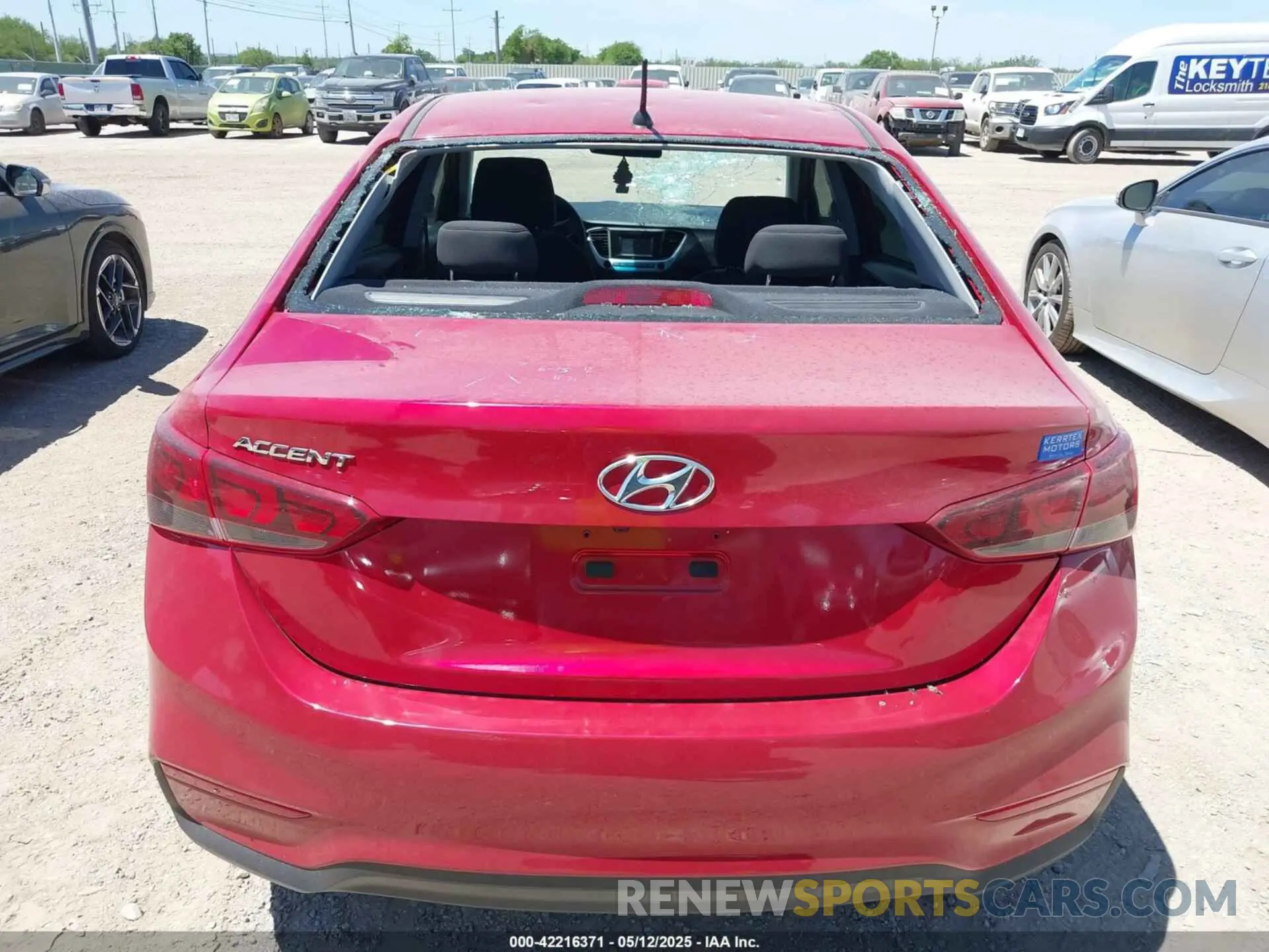 16 fotografías del automóvil dañado 3KPC24A6XNE183245 HYUNDAI ACCENT 2022