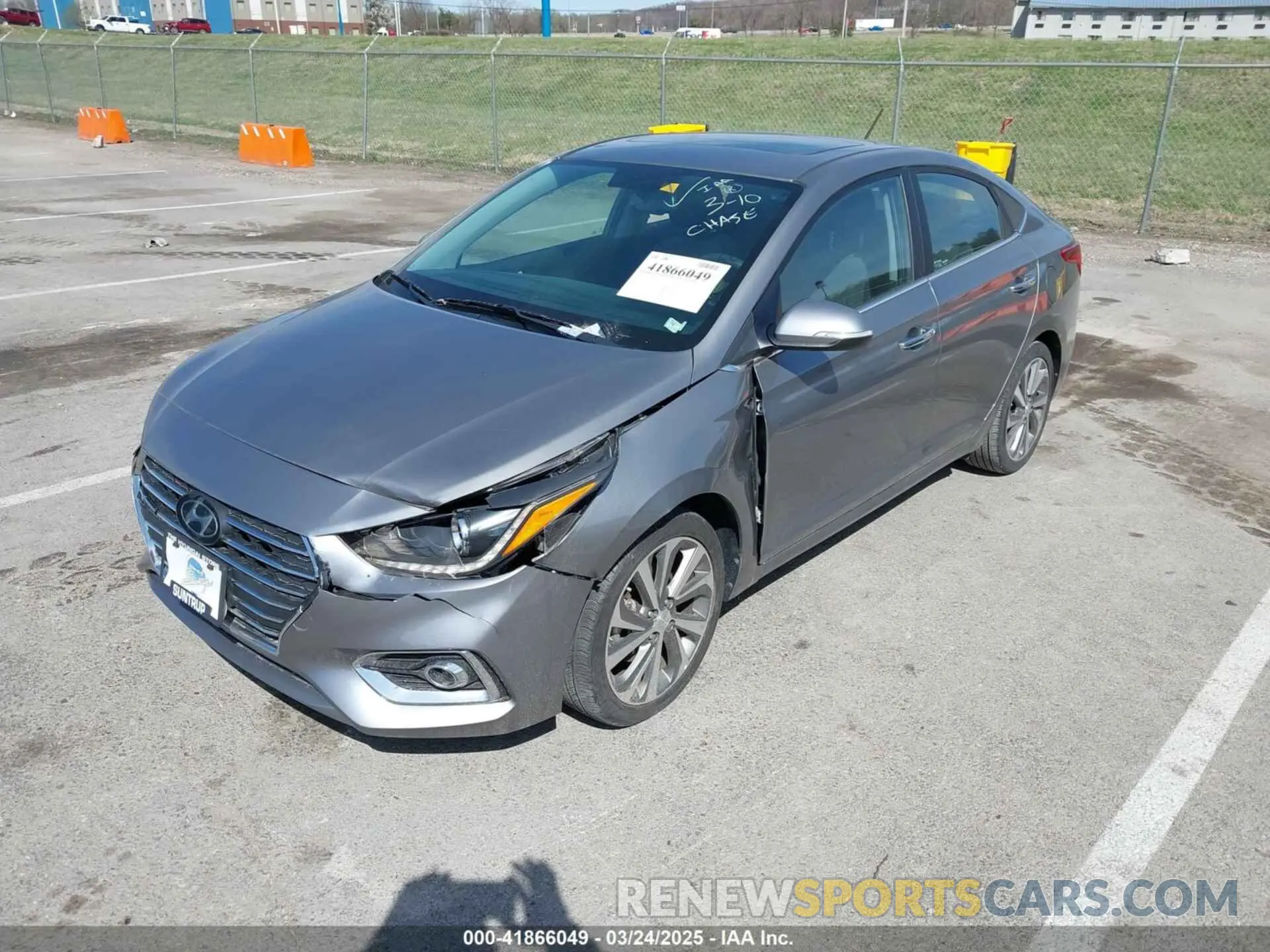 2 fotografías del automóvil dañado 3KPC34A64NE157480 HYUNDAI ACCENT 2022