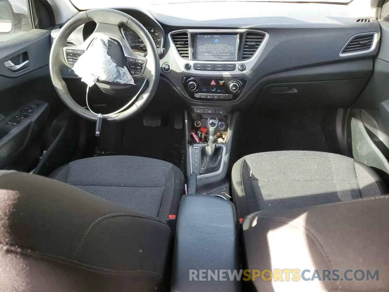 8 fotografías del automóvil dañado 3KPC34A64NE188986 HYUNDAI ACCENT 2022