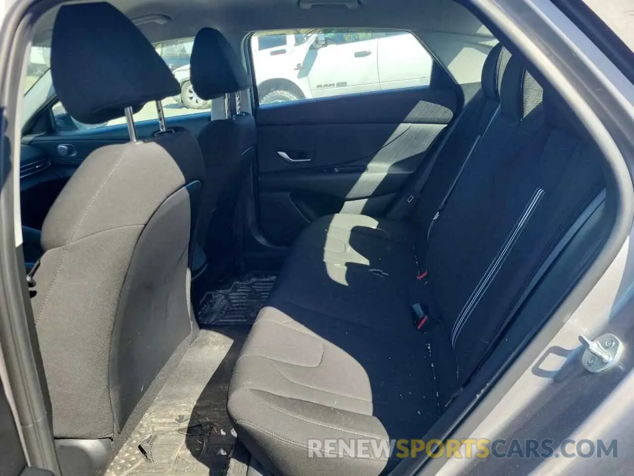 10 fotografías del automóvil dañado KMHLM4AG5PU549387 HYUNDAI ACCENT 2023