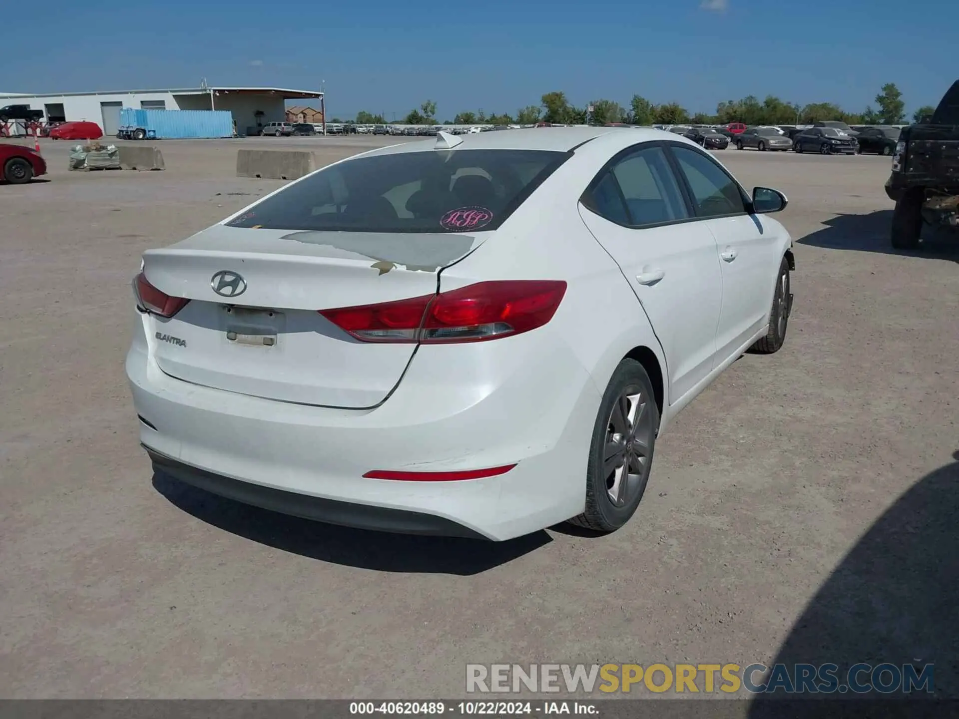 4 fotografías del automóvil dañado 5NPD84LF7HH170856 HYUNDAI ELANTRA 2017