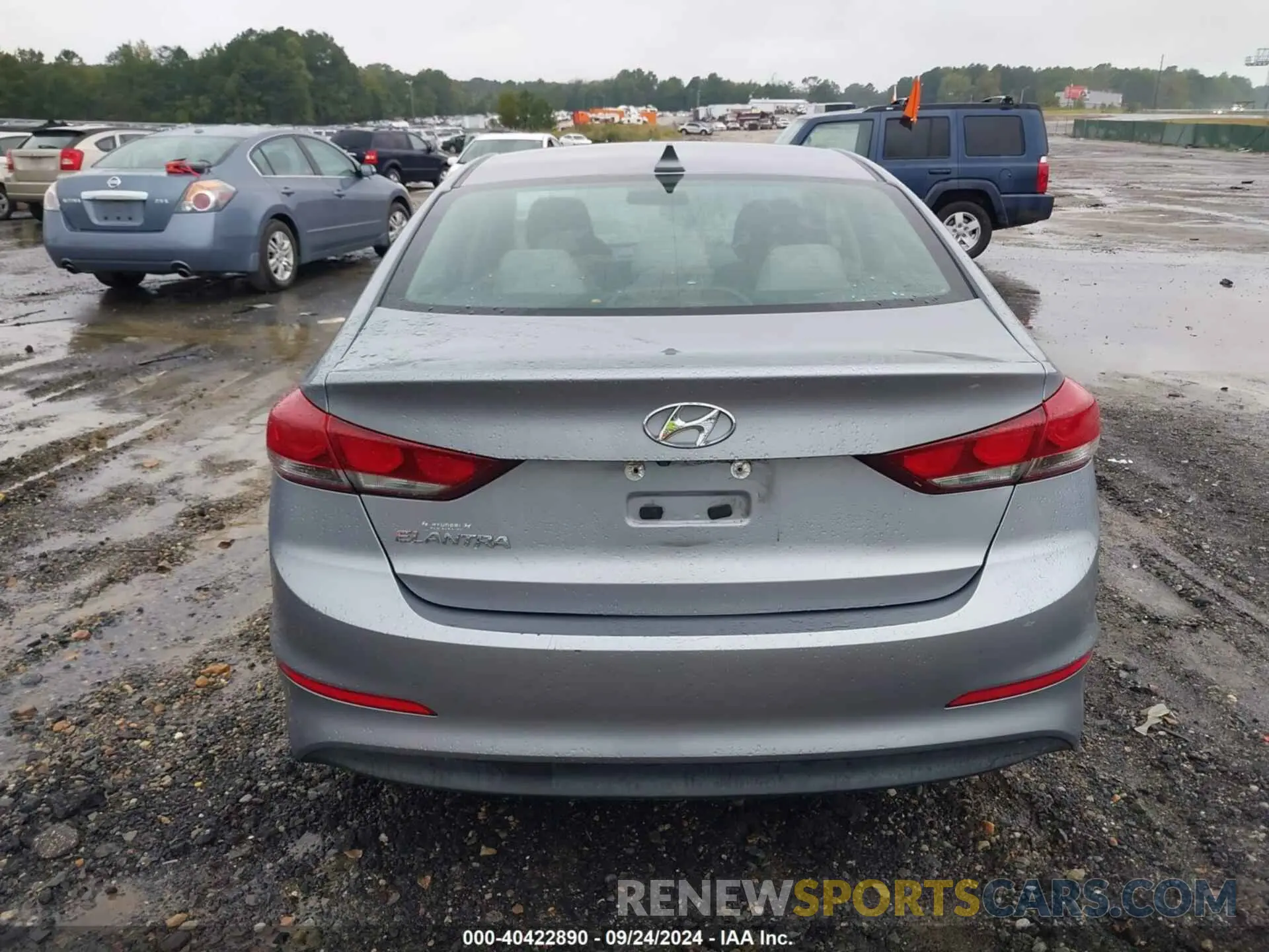 17 fotografías del automóvil dañado 5NPD84LF8HH008248 HYUNDAI ELANTRA 2017