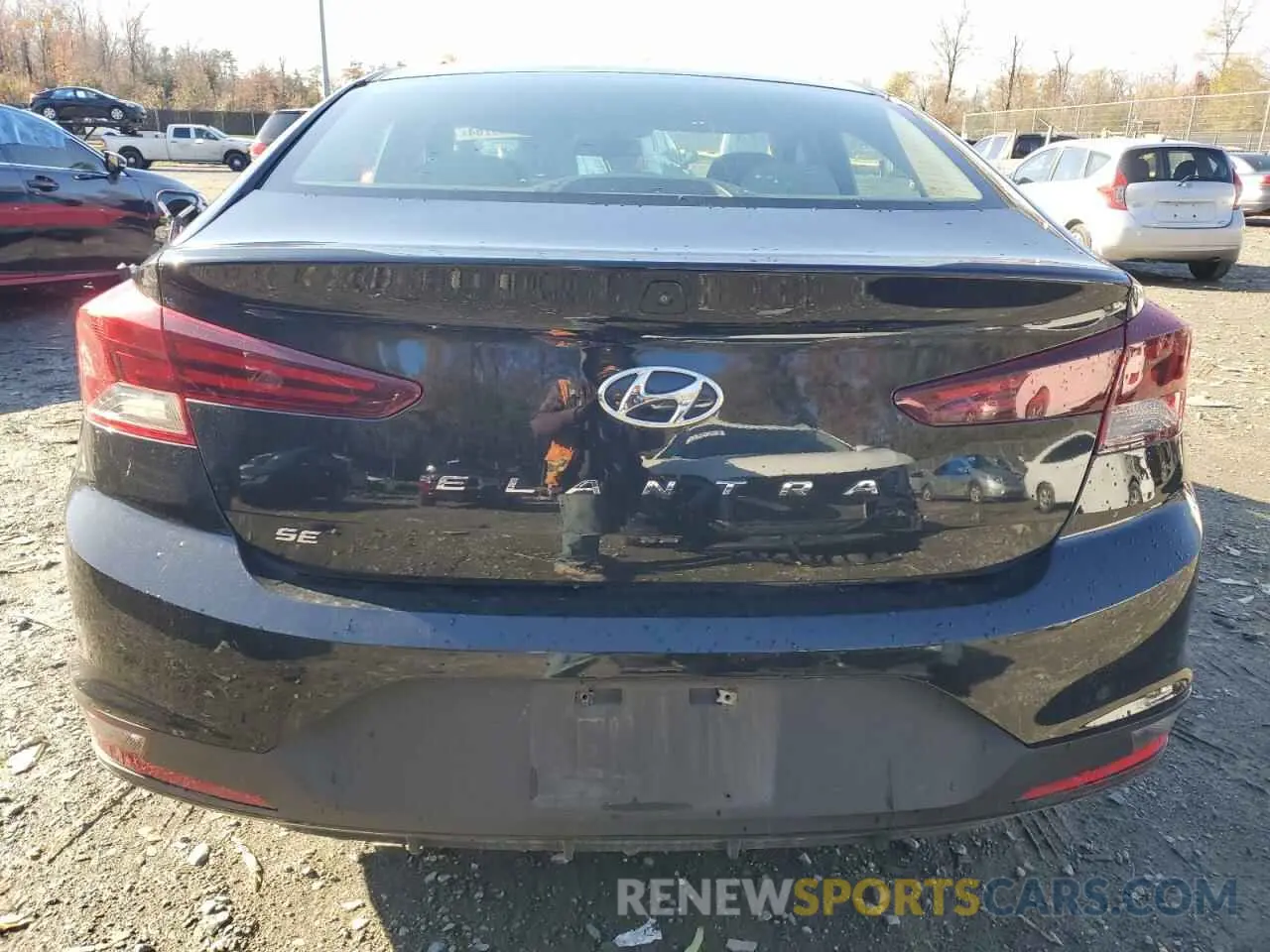 6 fotografías del automóvil dañado 5NPD74LF0KH432646 HYUNDAI ELANTRA 2019