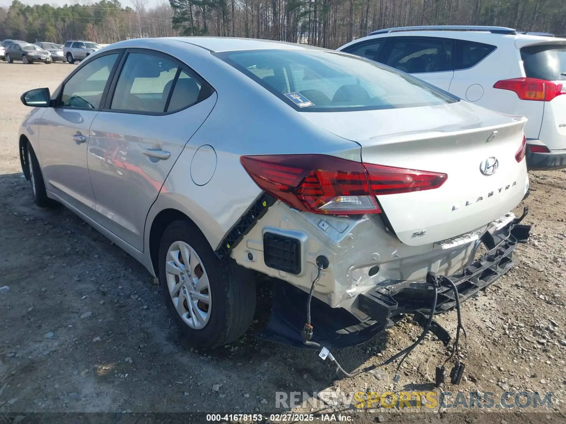 3 fotografías del automóvil dañado 5NPD74LF0KH433862 HYUNDAI ELANTRA 2019