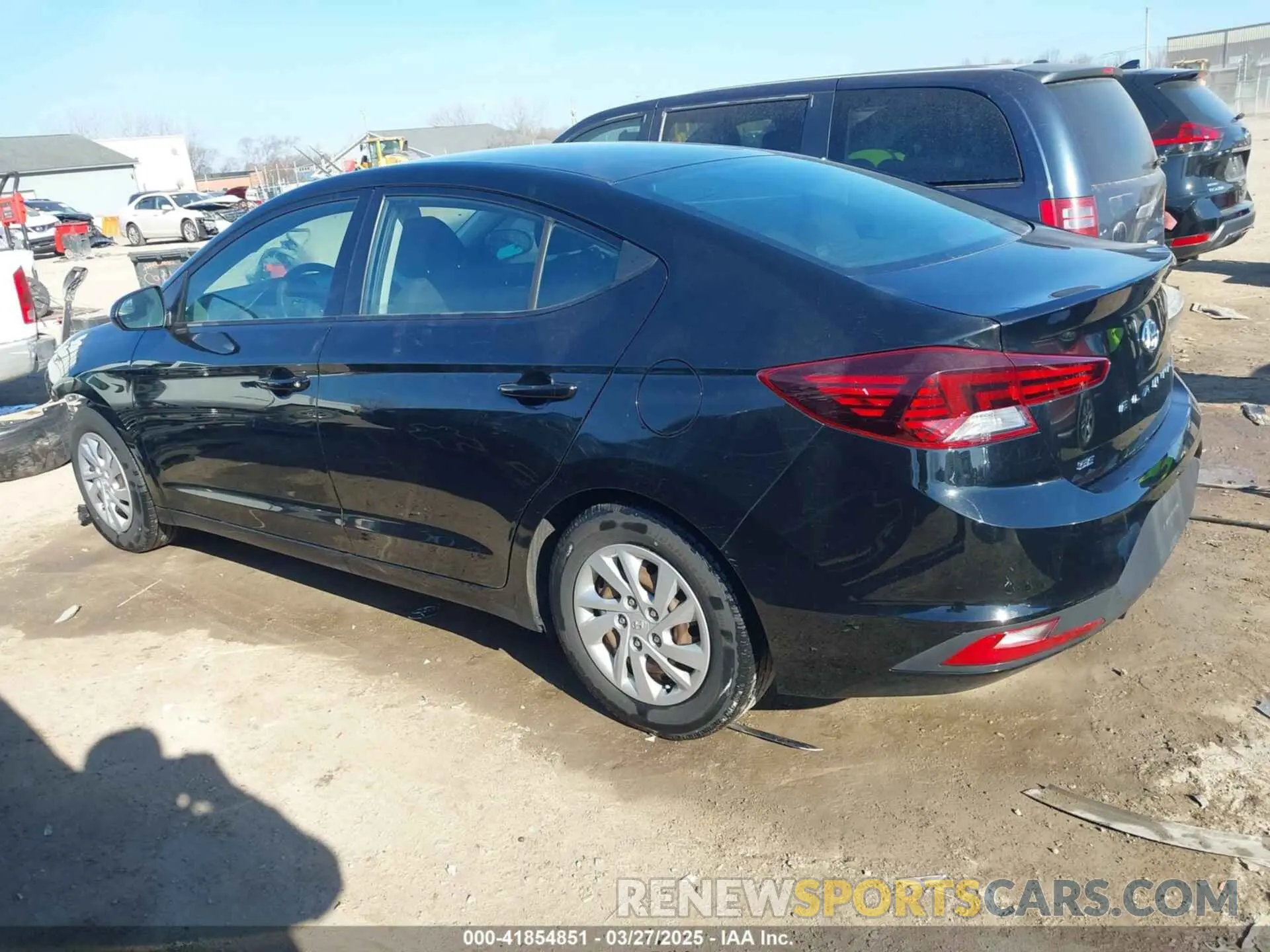 15 fotografías del automóvil dañado 5NPD74LF0KH441668 HYUNDAI ELANTRA 2019