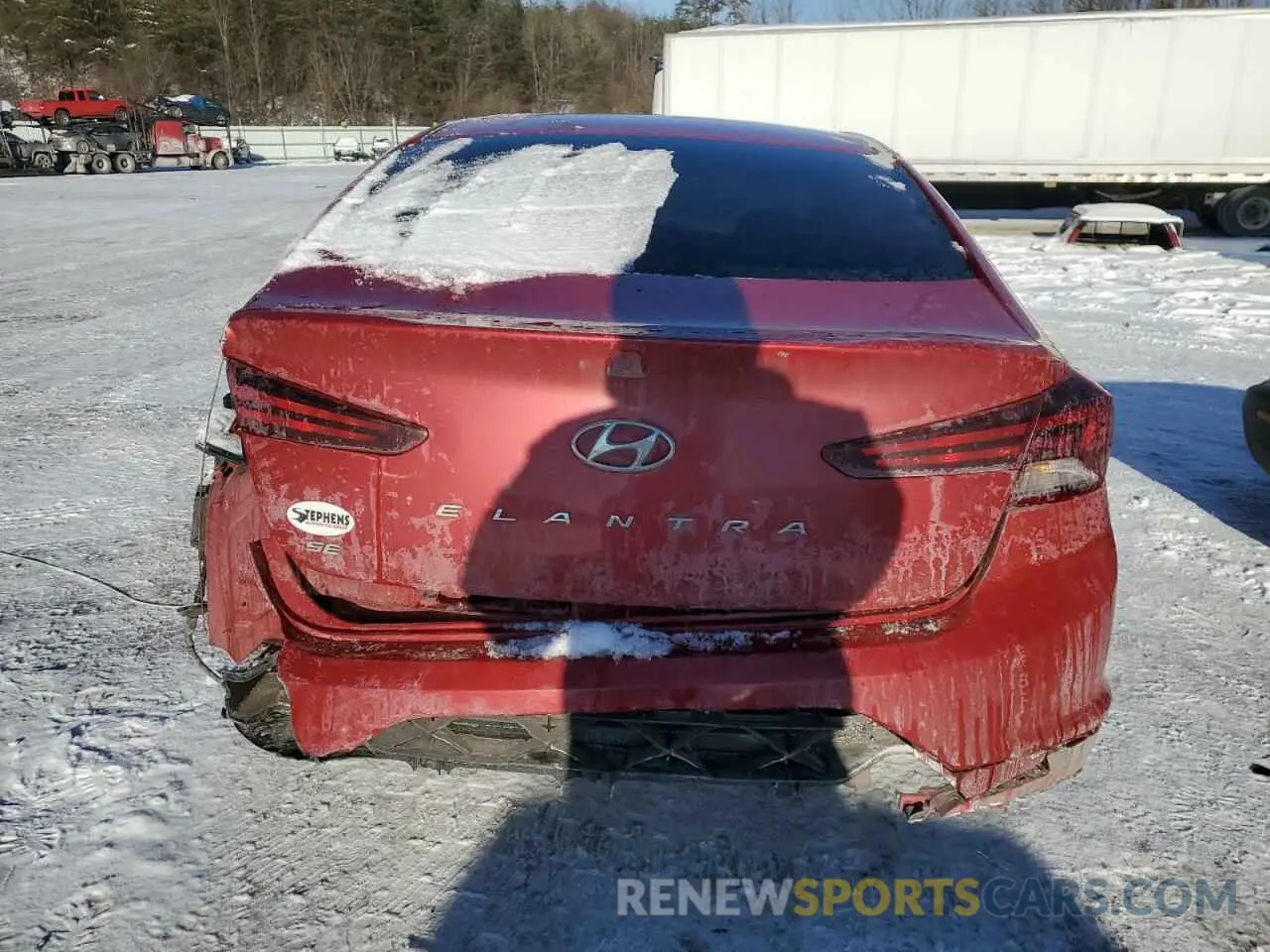 6 fotografías del automóvil dañado 5NPD74LF0KH459880 HYUNDAI ELANTRA 2019