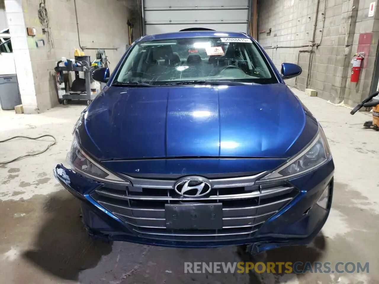 5 fotografías del automóvil dañado 5NPD74LF0KH482902 HYUNDAI ELANTRA 2019