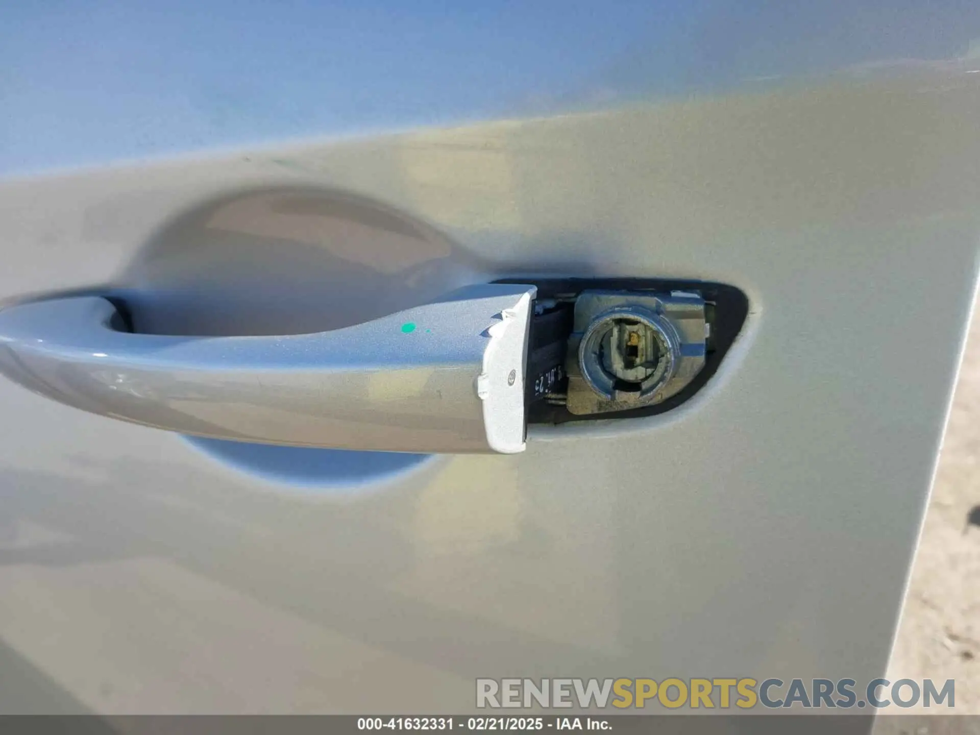 18 fotografías del automóvil dañado 5NPD74LF0KH483497 HYUNDAI ELANTRA 2019
