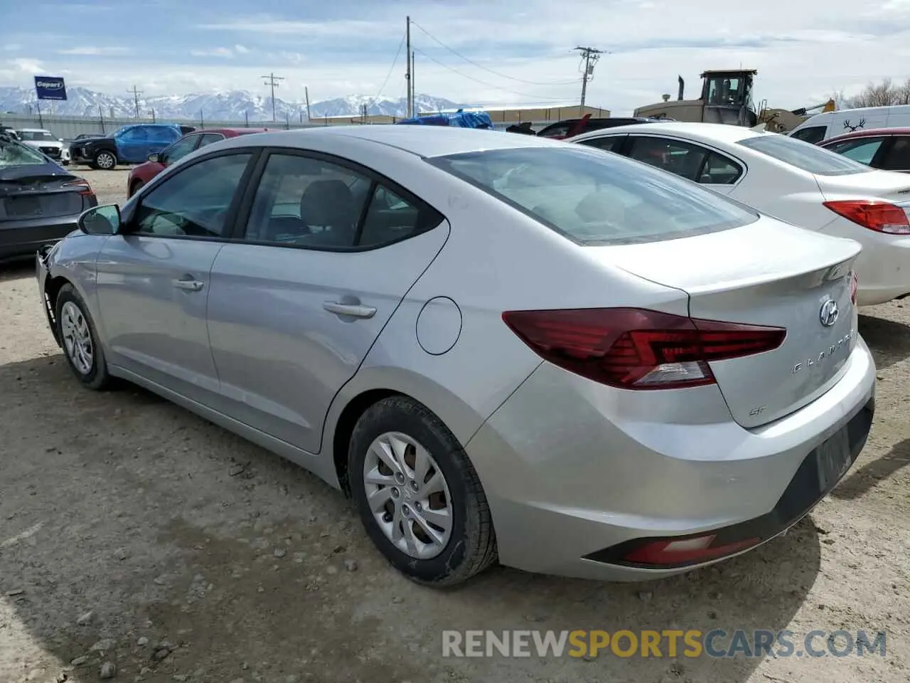 2 fotografías del automóvil dañado 5NPD74LF0KH485346 HYUNDAI ELANTRA 2019