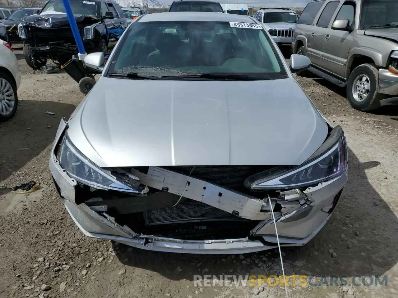 5 fotografías del automóvil dañado 5NPD74LF0KH485346 HYUNDAI ELANTRA 2019