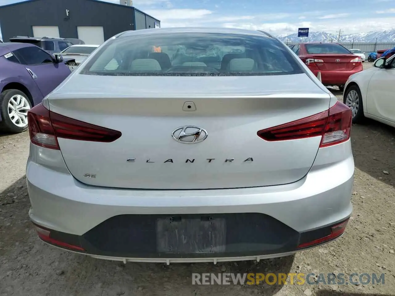 6 fotografías del automóvil dañado 5NPD74LF0KH485346 HYUNDAI ELANTRA 2019