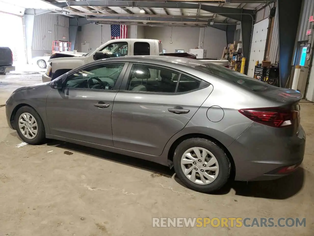 2 fotografías del automóvil dañado 5NPD74LF1KH496680 HYUNDAI ELANTRA 2019