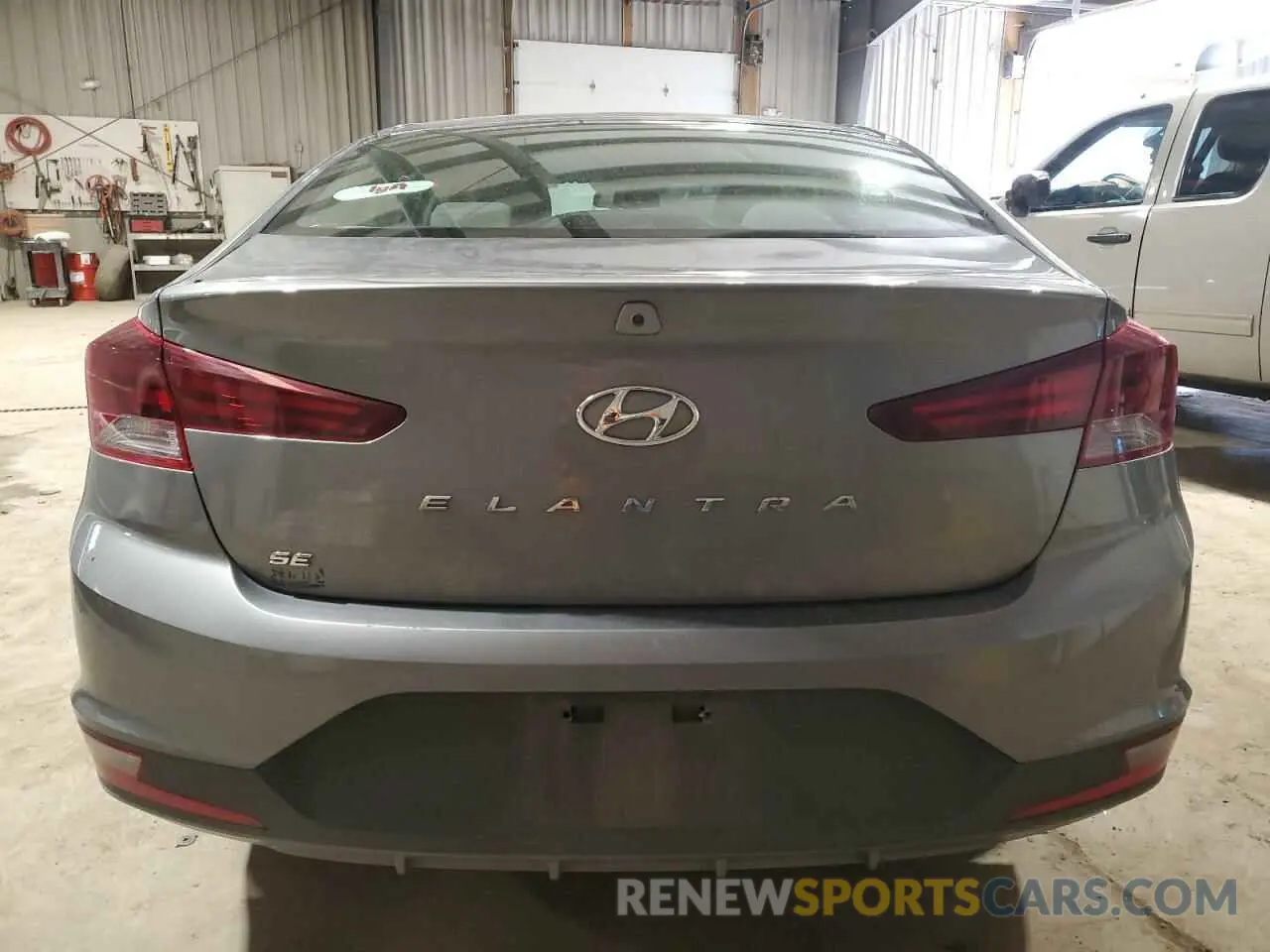 6 fotografías del automóvil dañado 5NPD74LF1KH496680 HYUNDAI ELANTRA 2019