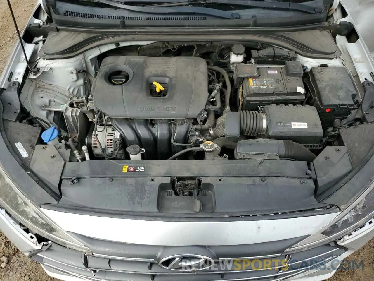 12 fotografías del automóvil dañado 5NPD74LF2KH429683 HYUNDAI ELANTRA 2019