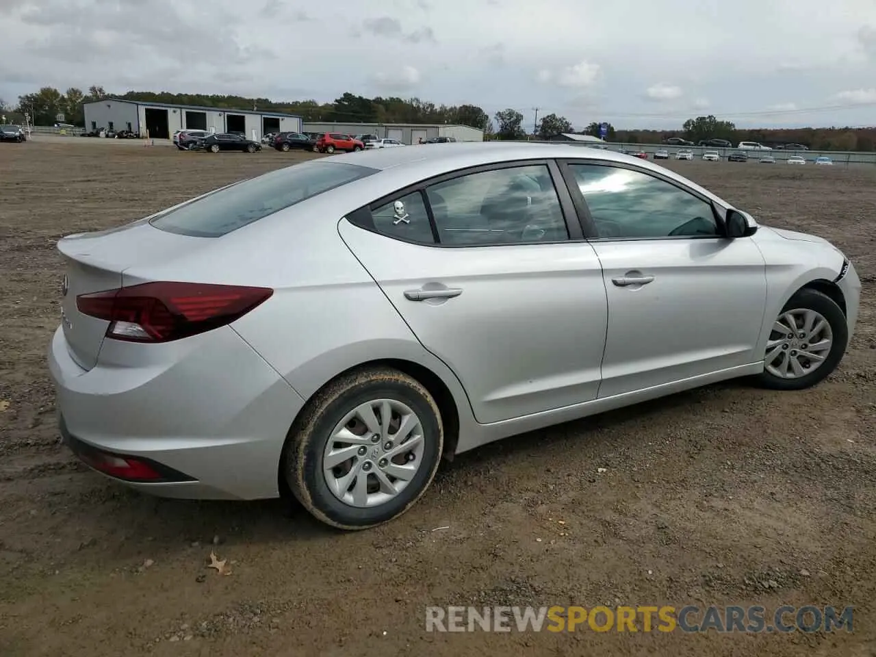 3 fotografías del automóvil dañado 5NPD74LF2KH429683 HYUNDAI ELANTRA 2019