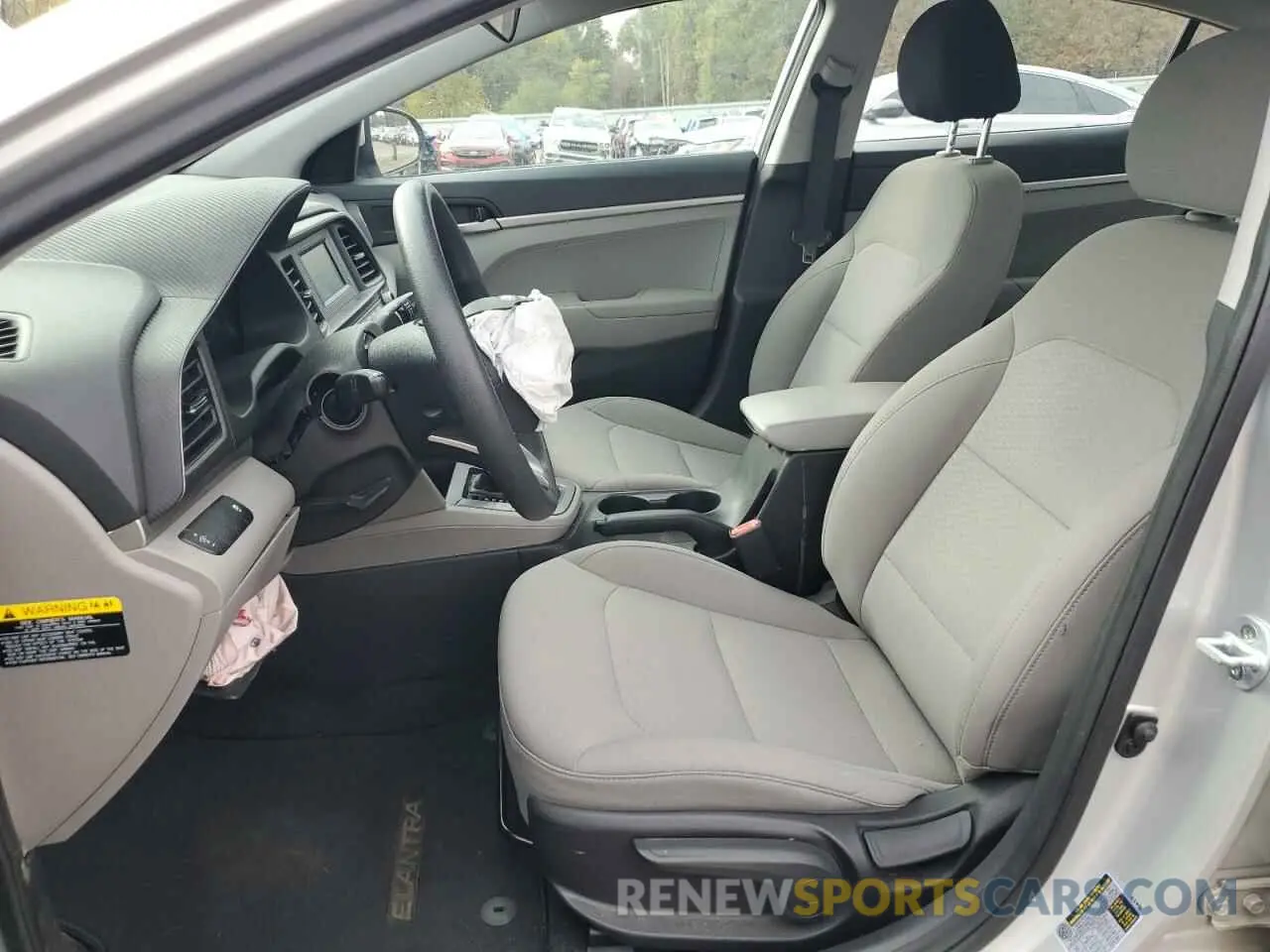 7 fotografías del automóvil dañado 5NPD74LF2KH429683 HYUNDAI ELANTRA 2019