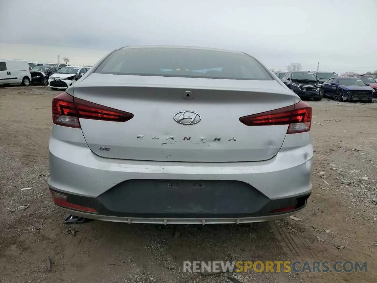 6 fotografías del automóvil dañado 5NPD74LF2KH433104 HYUNDAI ELANTRA 2019