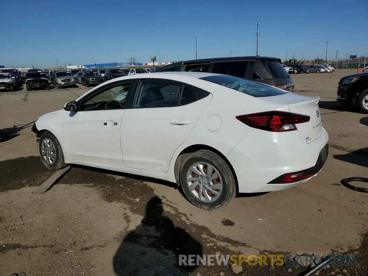 2 fotografías del automóvil dañado 5NPD74LF2KH440358 HYUNDAI ELANTRA 2019
