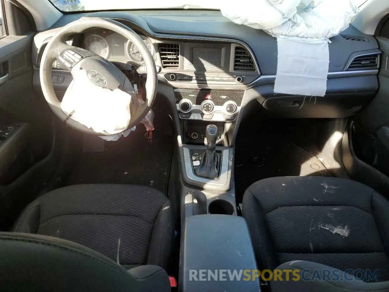 8 fotografías del automóvil dañado 5NPD74LF2KH440358 HYUNDAI ELANTRA 2019