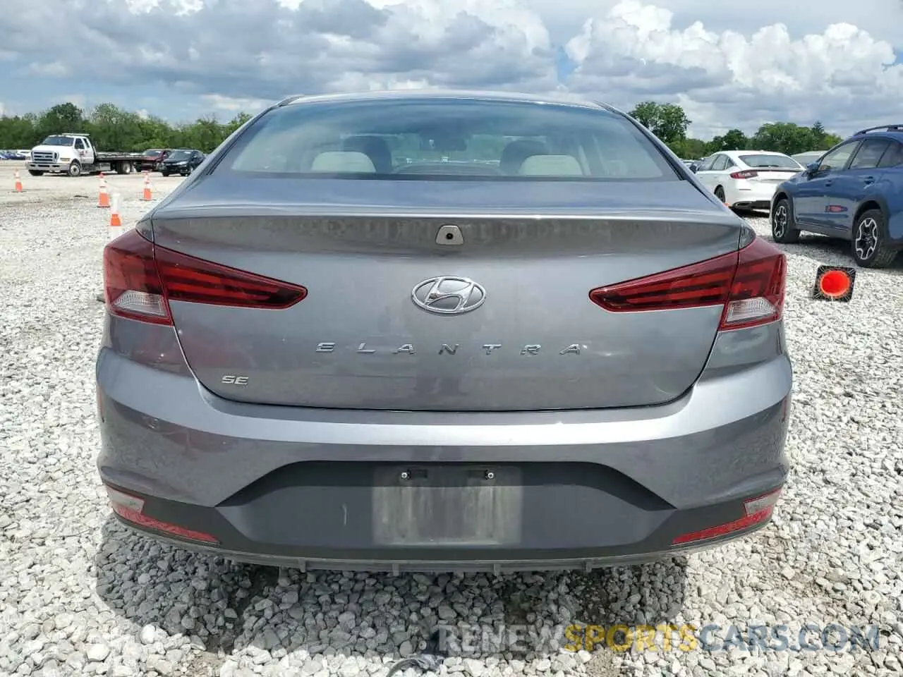 6 fotografías del automóvil dañado 5NPD74LF2KH450226 HYUNDAI ELANTRA 2019