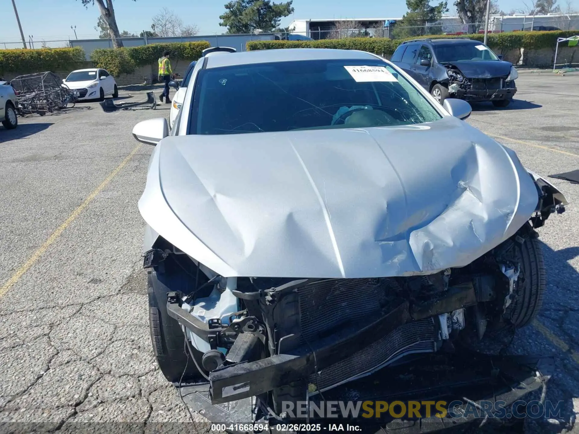 13 fotografías del automóvil dañado 5NPD74LF2KH452154 HYUNDAI ELANTRA 2019