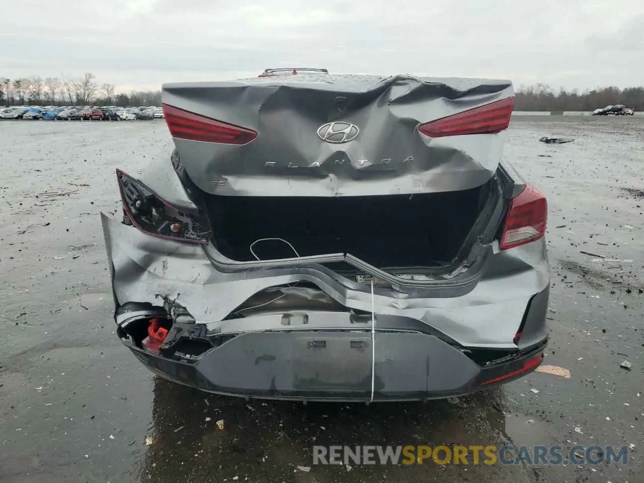 6 fotografías del automóvil dañado 5NPD74LF2KH460447 HYUNDAI ELANTRA 2019