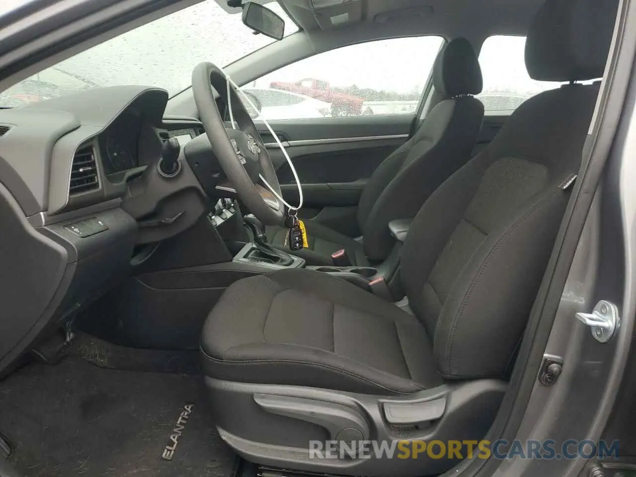 7 fotografías del automóvil dañado 5NPD74LF2KH460447 HYUNDAI ELANTRA 2019