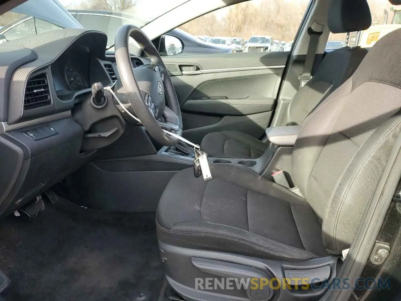 7 fotografías del automóvil dañado 5NPD74LF2KH479130 HYUNDAI ELANTRA 2019