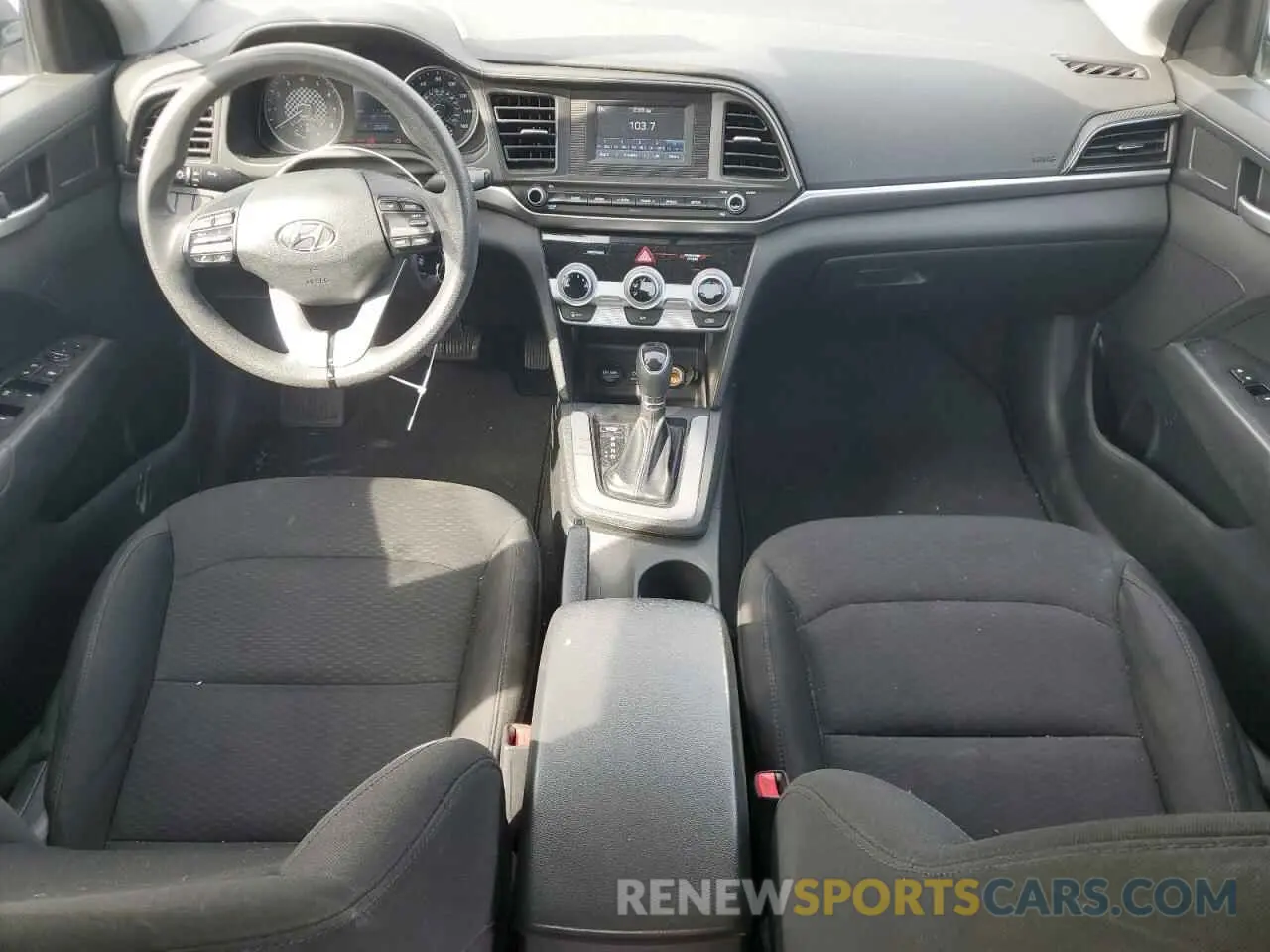 8 fotografías del automóvil dañado 5NPD74LF2KH490371 HYUNDAI ELANTRA 2019